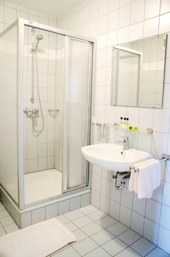 Wallfahrts-Gaststätte Heilbrünnl Roding Exterior foto